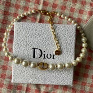 dior CD necklace